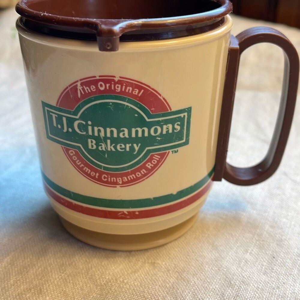 Vintage T.J. Cinnamons bakery plastic travel mug